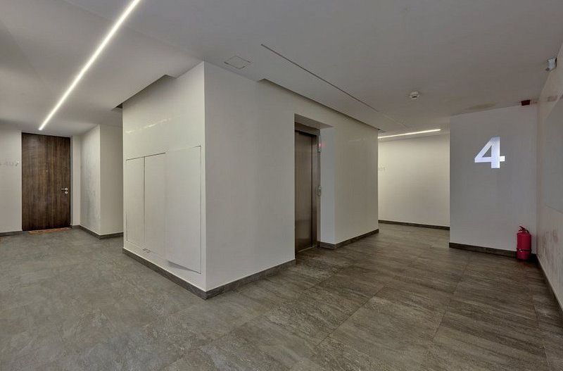 Studio in Vernescu Residence, nou, mobilat si utilat, parcare subterana - Poză 5