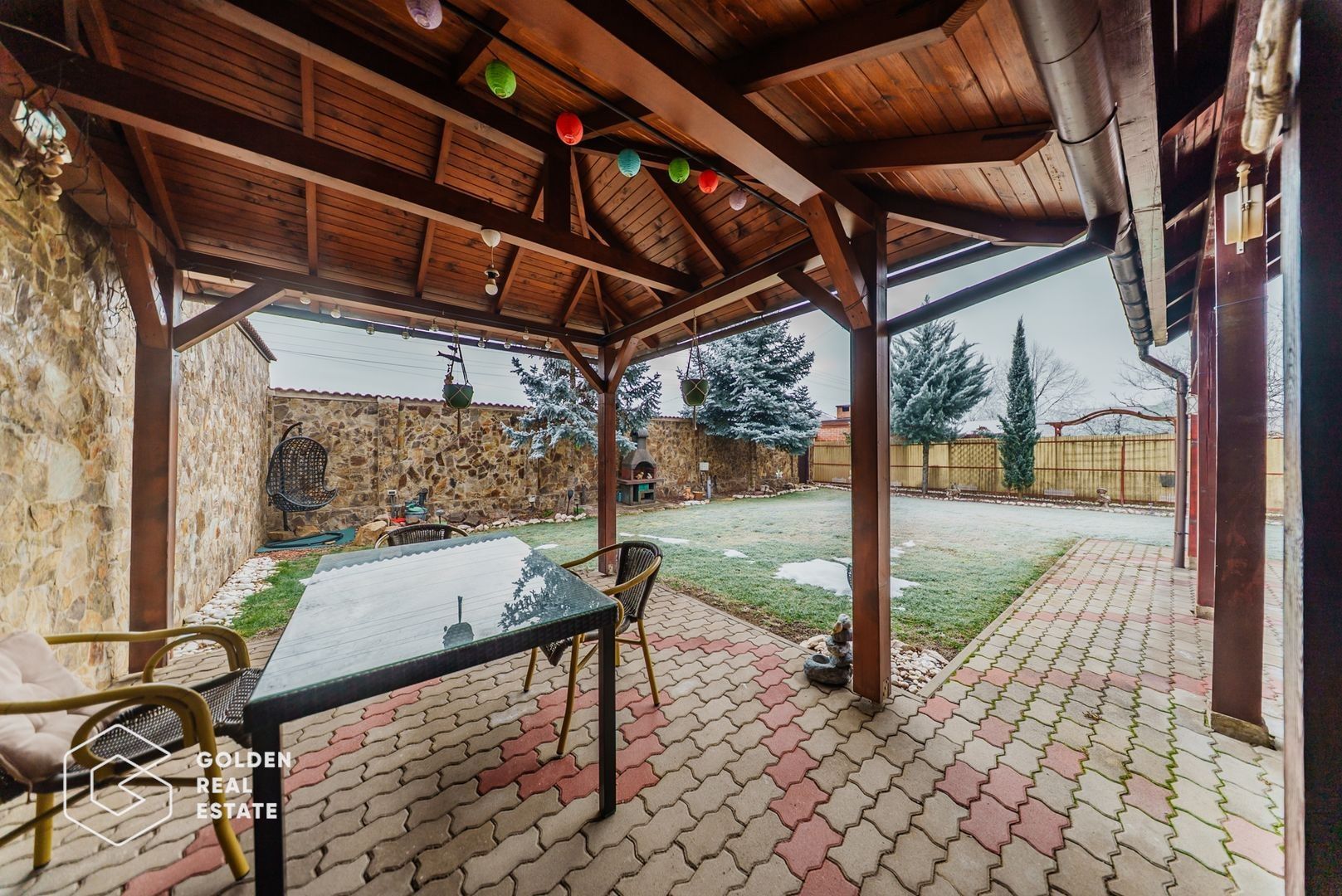 Vila de lux, D+P+E+M, Gradiste, la cheie, 300mp, 6 camere, teren 580mp - Poză 25