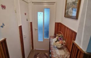 Apartament cu 3 camere de vanzare