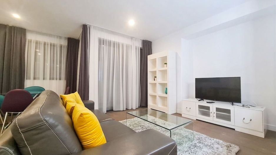 2 camere | Cortina Residence Băneasa – Herăstrău | Parcarare subterana - Poză 1