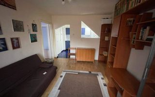 Apartament 3 camere etaj 1 zona strazii Bucegi - Poză 3