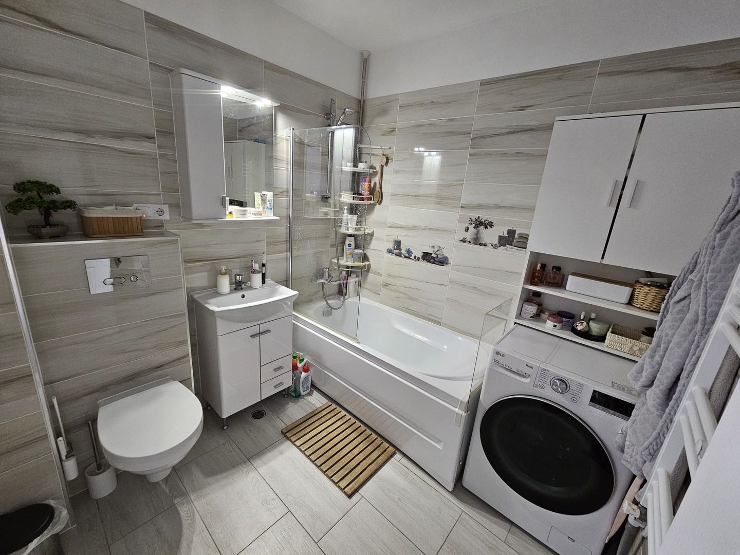 Garsoniera moderna si spatioasa de vanzare Calea Cisnadiei - Poză 8