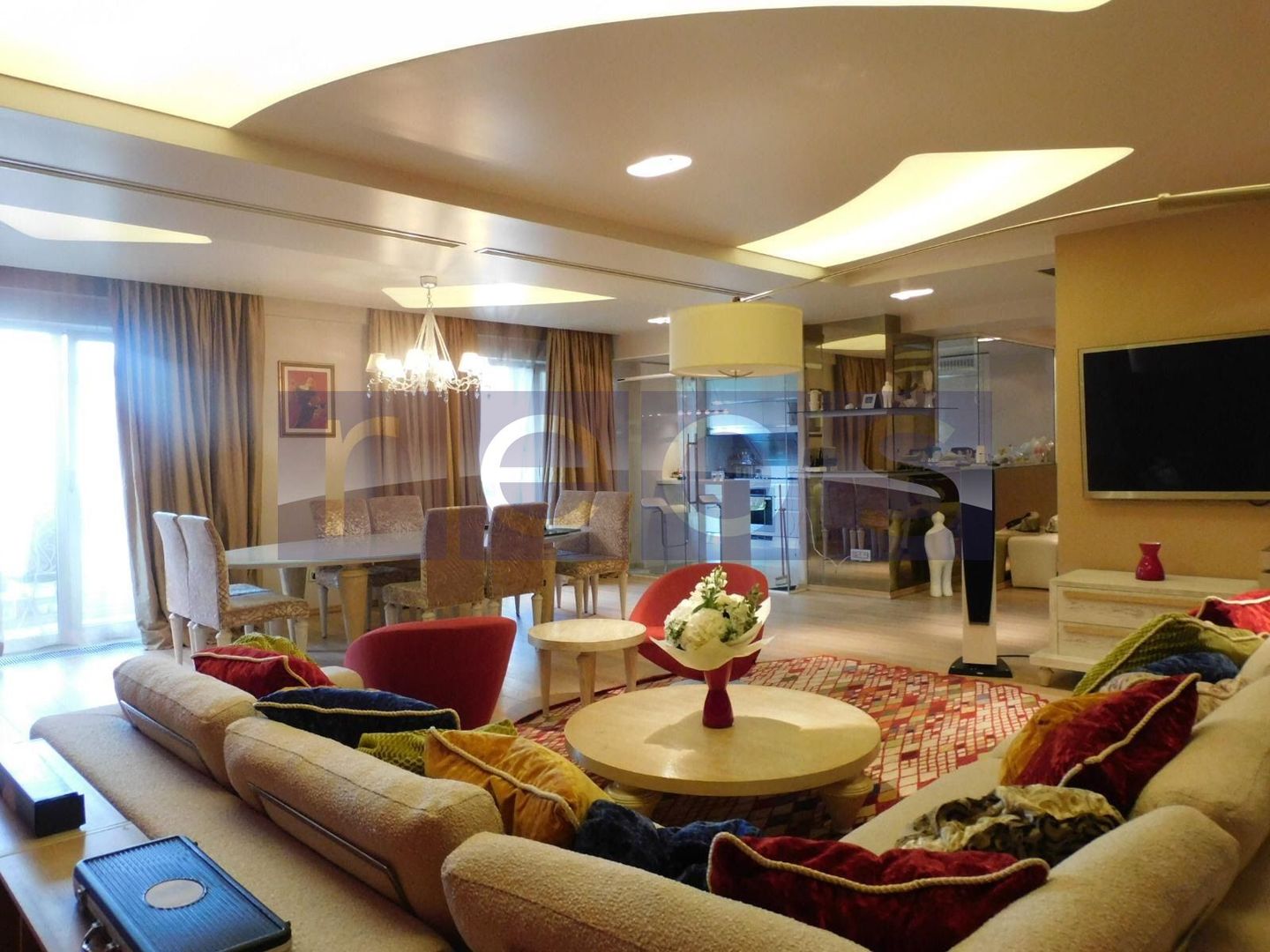 VANZARE DOROBANTI 4 CAMERE | 187 MP | - Poză 7