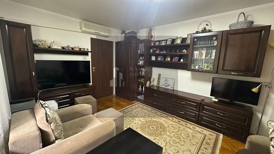 3 camere zona Bd Alexandru Obregia/CENTRALA/PARCARE - Poză 4