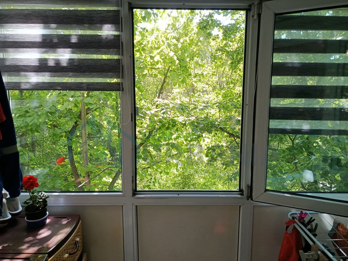 Apartament 2 camere semidecomandat, mobilat și utilat, Mircea cel Bătrân, etaj 1, orientare vestică - Poză 2