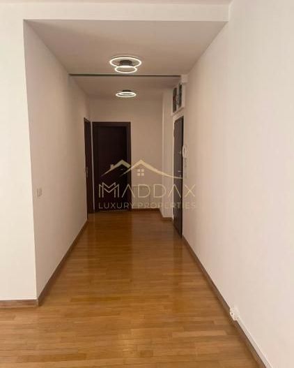 Apartament 2 camere – ideal pentru birou | Parter | Curte proprie | Paza 24/7 - Poză 4