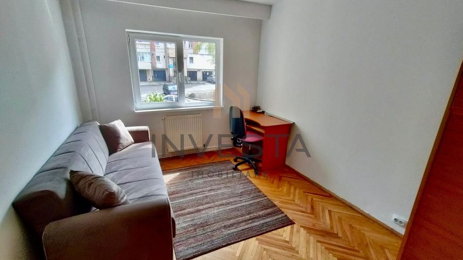 Apartament cu 4 camere decomandate, bd. Titulescu. - Poză 9