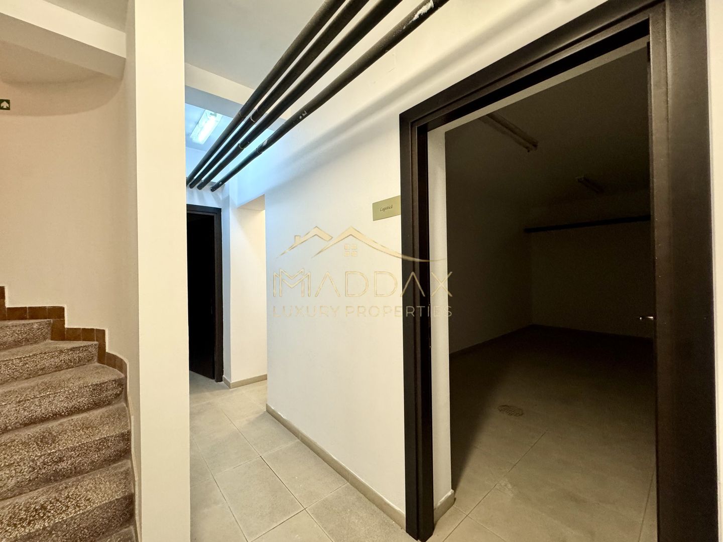 Vila centrala cu 13 camere *460mpu* + garaj // Dorobanți - Poză 37