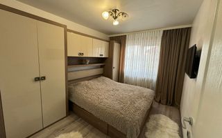 Zona Soarelui- Sud Plaza, 3 camere, 2 bai, etaj 1. Bucatarie inchisa. - Poză 5