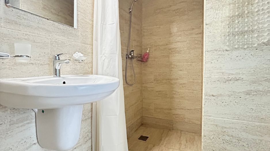 Pensiune la cheie Costinesti | 1022mp | Autorizata ISU | Centrala Gaz - Poză 12