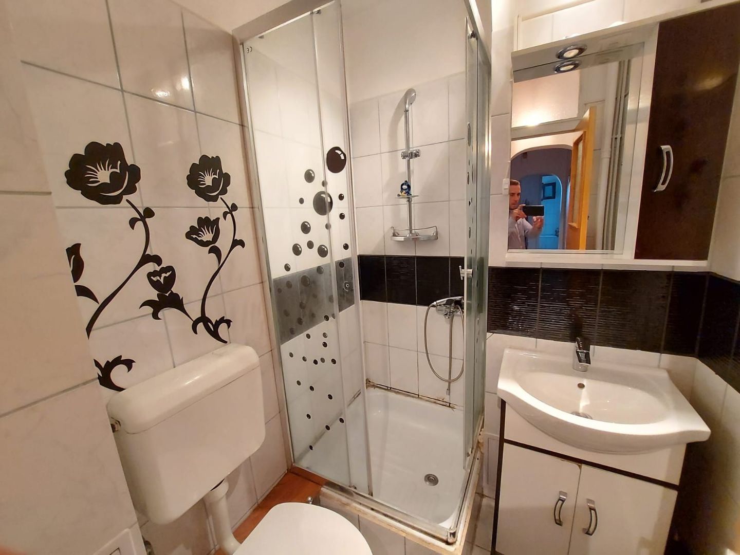 Apartament 4 camere Aparatorii Patriei | Universitatea Spiru Haret - Poză 11