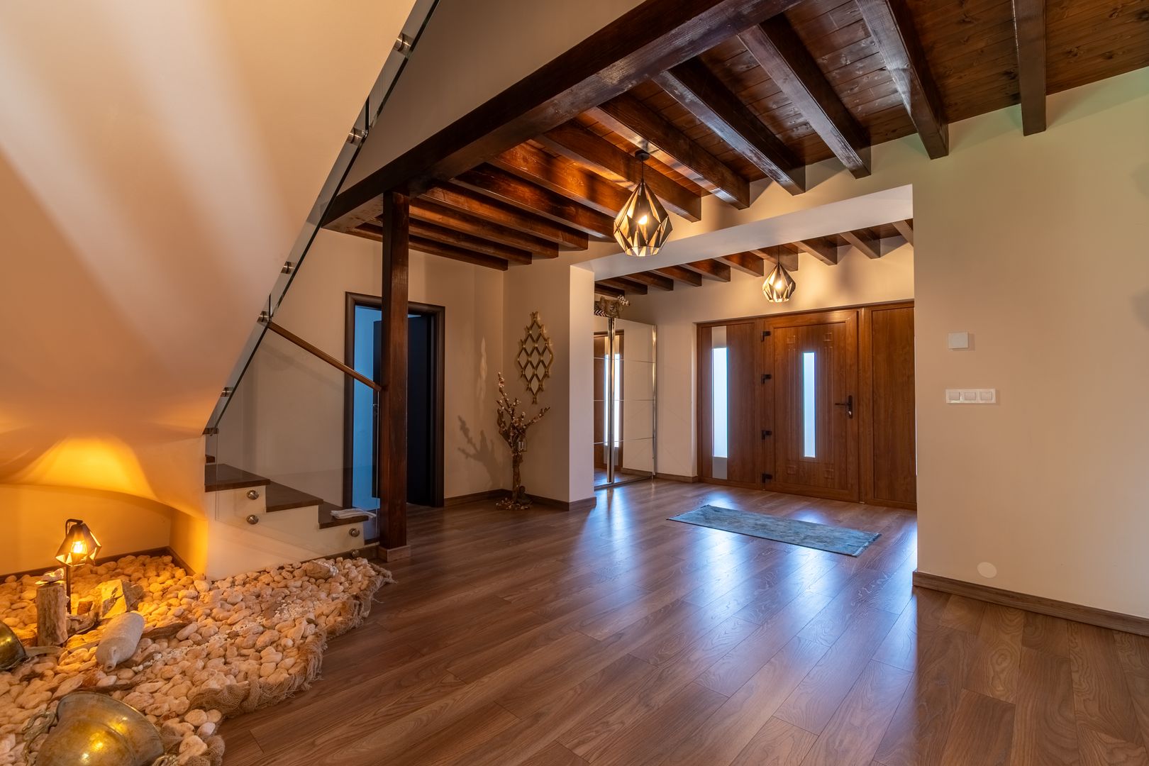 Proprietate exclusivista de vanzare: 2 case | 9 camere | 2000 mp teren - Poză 39