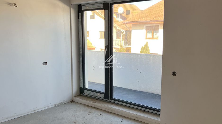 Casă construcție de Lux de vânzare în Șelimbar zonă bună - Poză 16