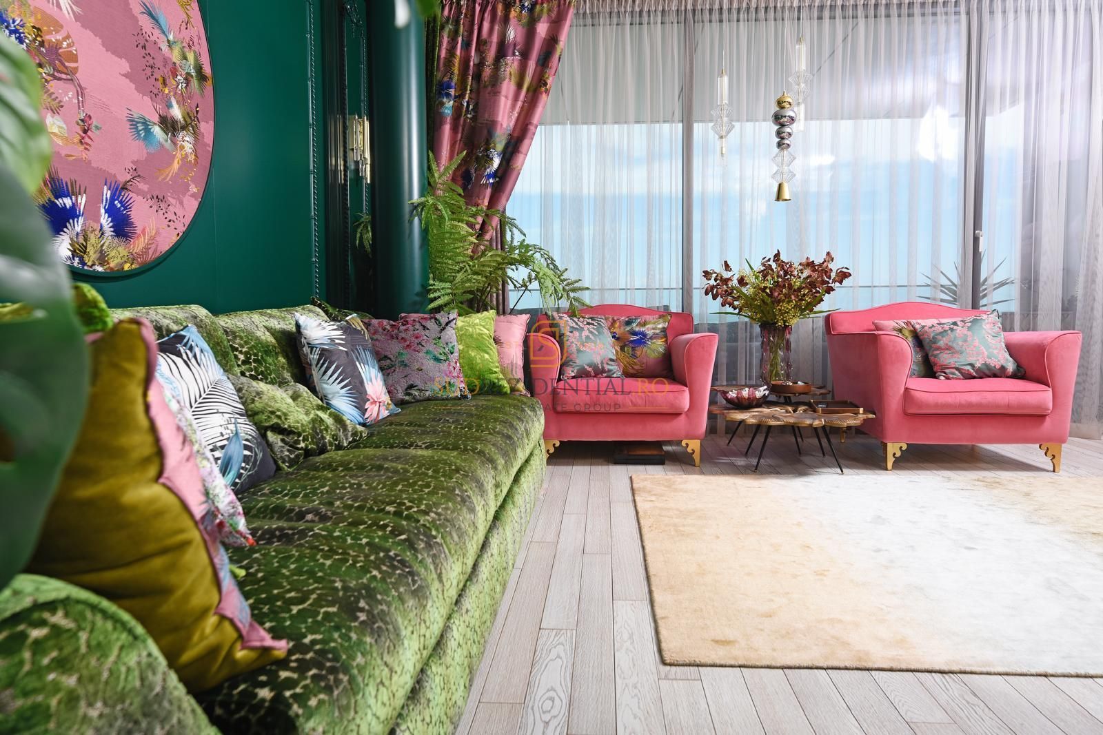 Resedinta de Lux Rococo, 4 camere, Panorama Superba catre Mare - Poză 5
