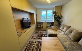 Apartament cu 2 camere, 60mp, decomandat, Zona Central - Poză 2