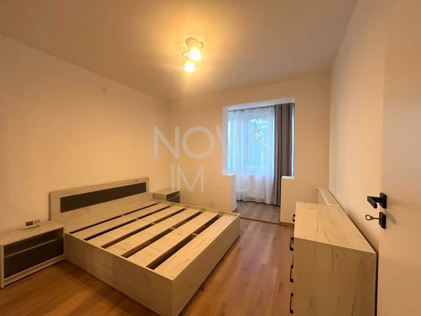 Apartament 3 camere, prima inchiriere - Strand - Poză 3