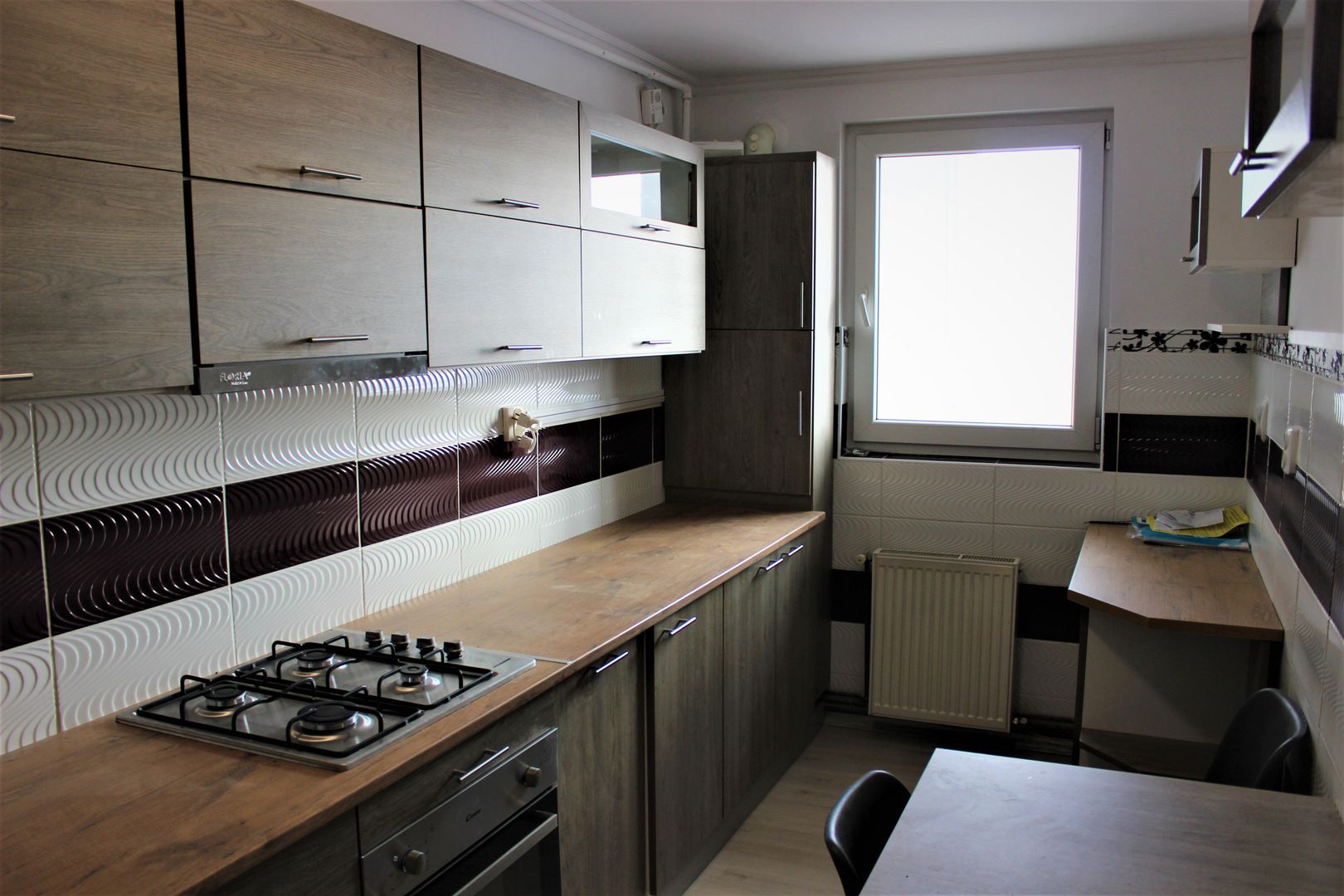 Apartament 2 camere decomandat Aleea Harniciei 63 m² - Poză 2