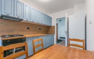 Chirie 2 camere Astra Brașov: 57 mp, AC și două balcoane închise - Poză 7