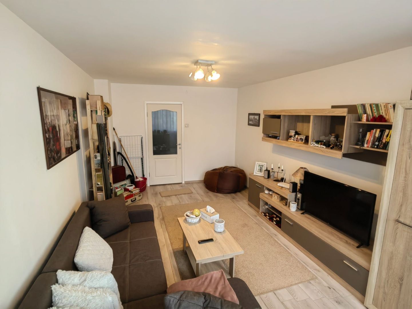Apartament 2 camere 50 m² etaj 2 - Poză 2