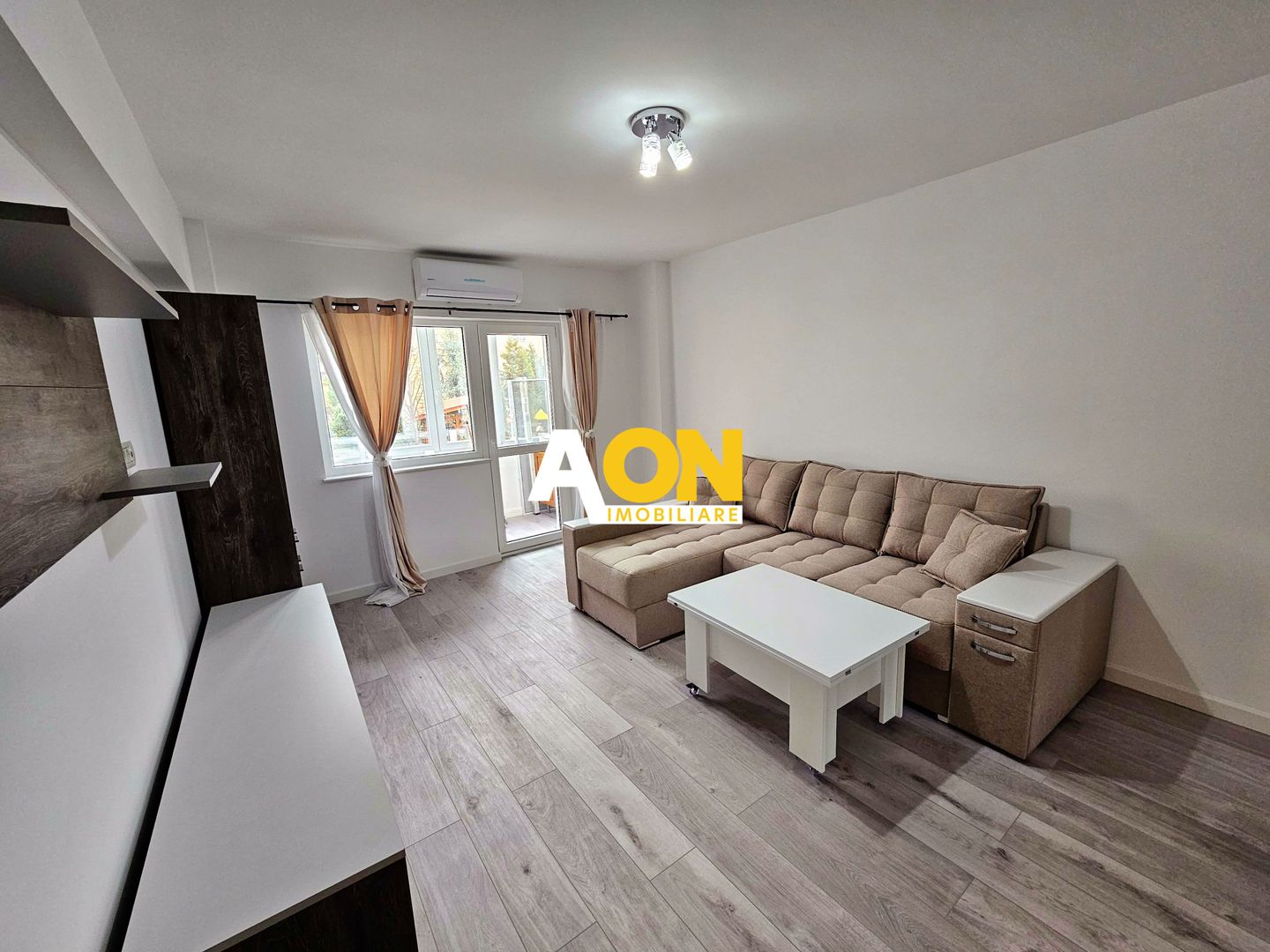 Apartament 2 camere, et. 1, renovat, incalzire prin pardoseala, Cetate - Poză 2