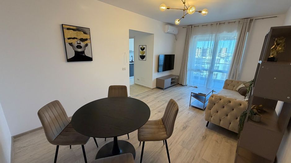AP. 2 CAMERE- PARCARE INCLUSA, CENTRALA, BUCATARIE INCHISA, MODERN - Poză 2