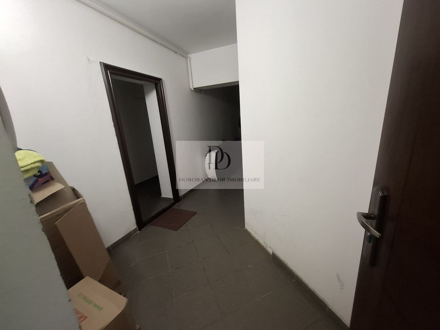 Apartament cu Potențial Investițional + Boxǎ | Zona Andrei Mureșanu - Poză 13