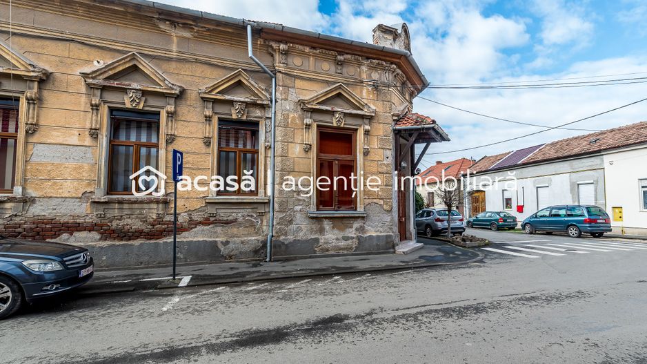 Apartament cu 3 Camere la Casă pe Strada I.L. Caragiale, Arad - Poză 8