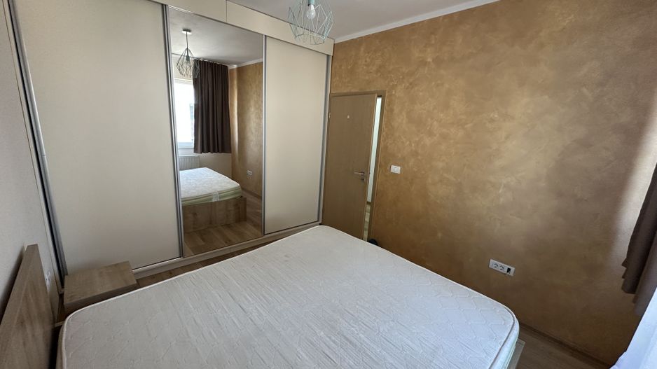 APARTAMENT DEOSEBIT - Poză 11