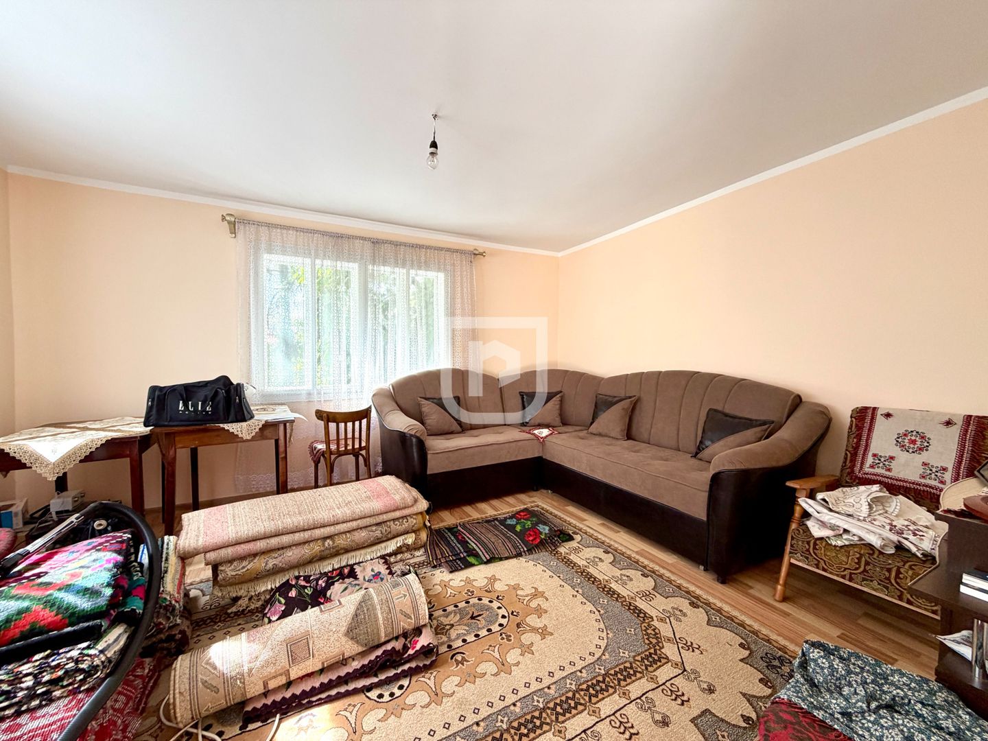 Casa + 1.600 MP teren Intravilan – Băișești | Aproape de Școală - Poză 2
