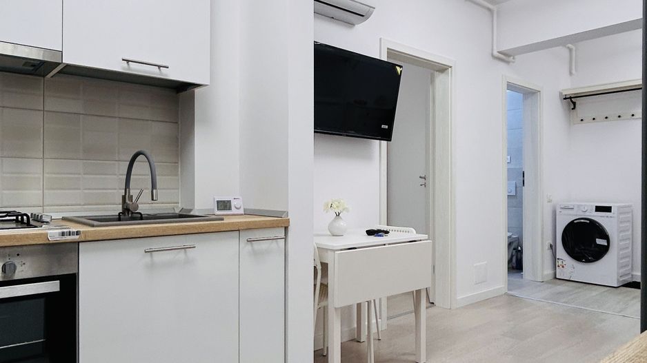 Apartament 2 camere tip studio, loc parcare subteran, prima inchiriere - Poză 11