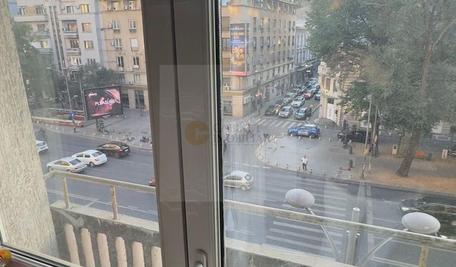 Bloc Dalles- Bd Nicolae Balcescu  | Garsoniera  AIRBNB | Etaj 2 - Poză 3