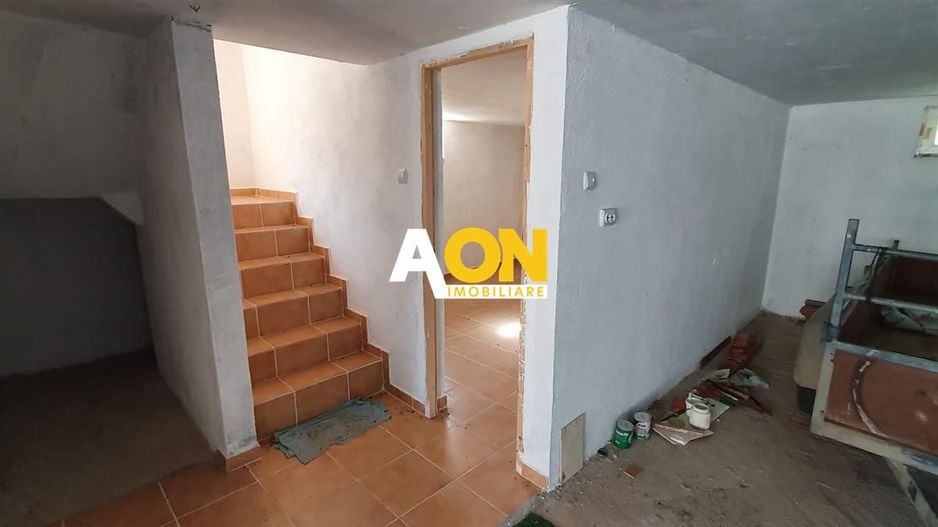 1/2 Duplex, 4 camere, garaj, 175 mp teren, Cetate - Poză 13