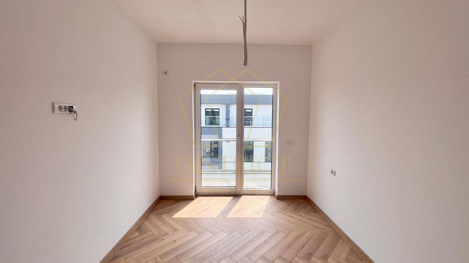 Penthouse semimobilat cu 3 camere | Torontalului - Poză 7