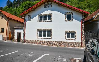 Oportunitate rezidential/investitional in Centrul Istoric Medieval al Brasovului - Poză 5