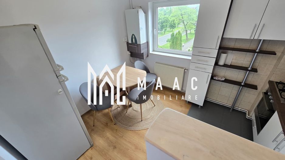 Apartament 3 camere decomandate 2 bai etaj 3 Zona Terezian - Poză 3
