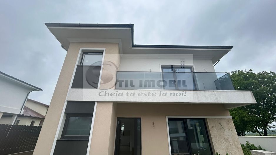 CASA TIP VILA - Gata de mutare! 240.000 euro - Poză 1