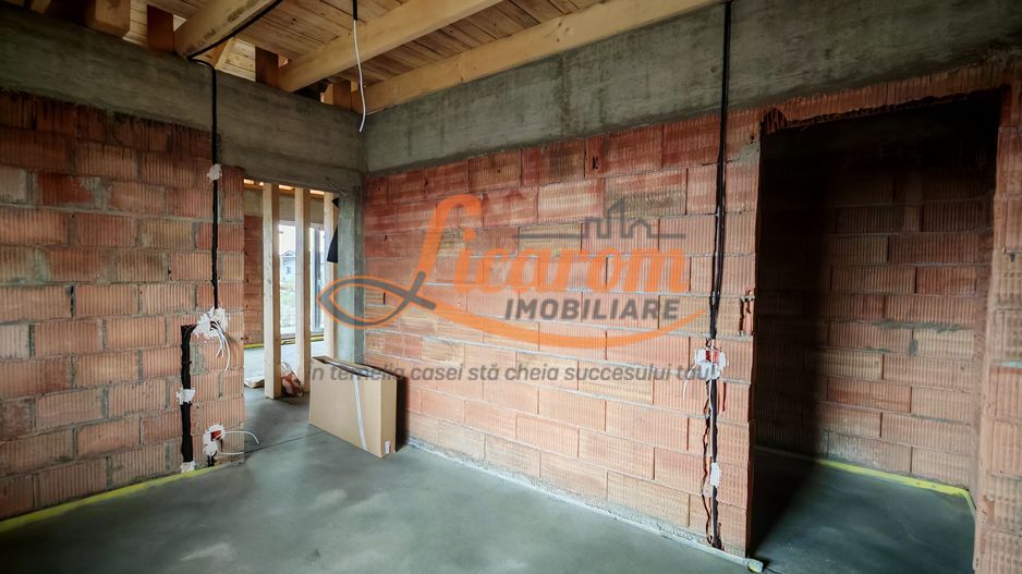 Casa la cheie in CRISTIAN pe Parter, zona de vile,250.000 euro - Poză 14