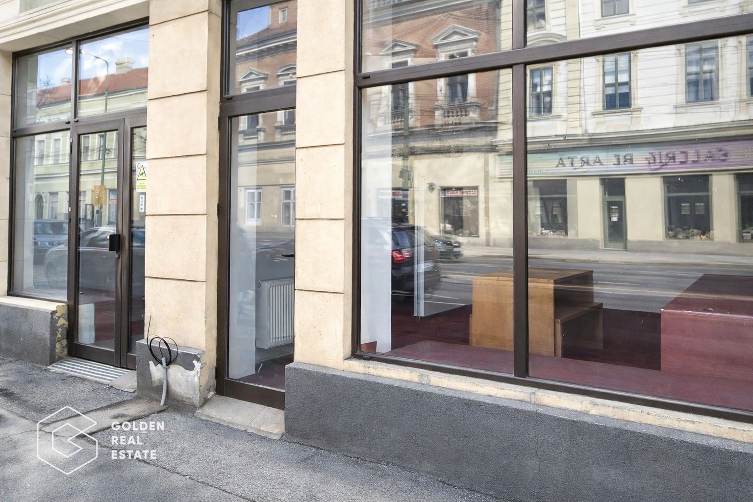 Spațiu comercial, Piața Maria, Bd. 16 Decembrie 1989 - Poză 1