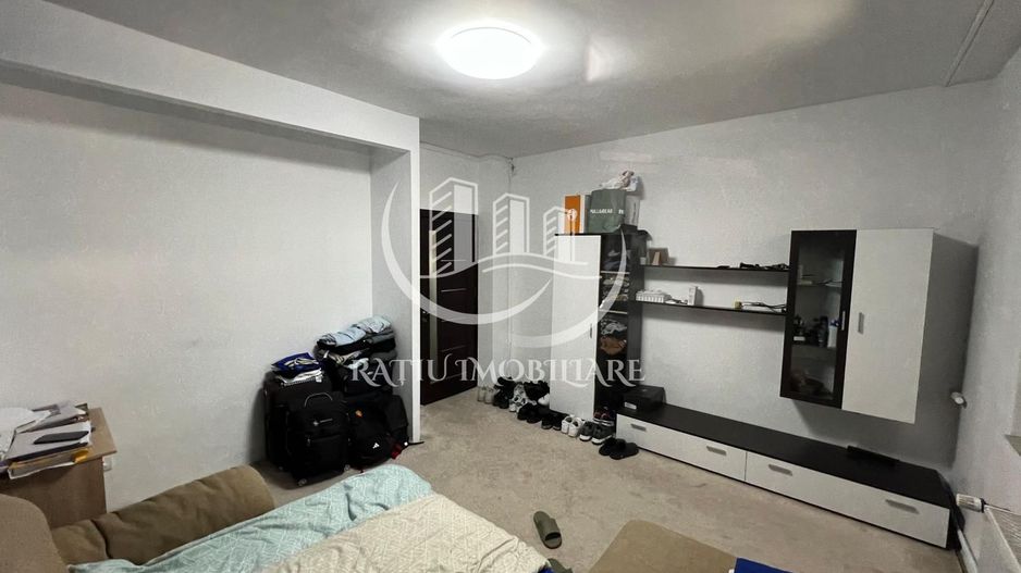 Apartament cu 4 camere | Zona Centrala | General Magheru | Oradea - Poză 4