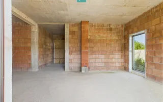 Casă la roșu  pe parter - Moșnița Veche - Poză 25