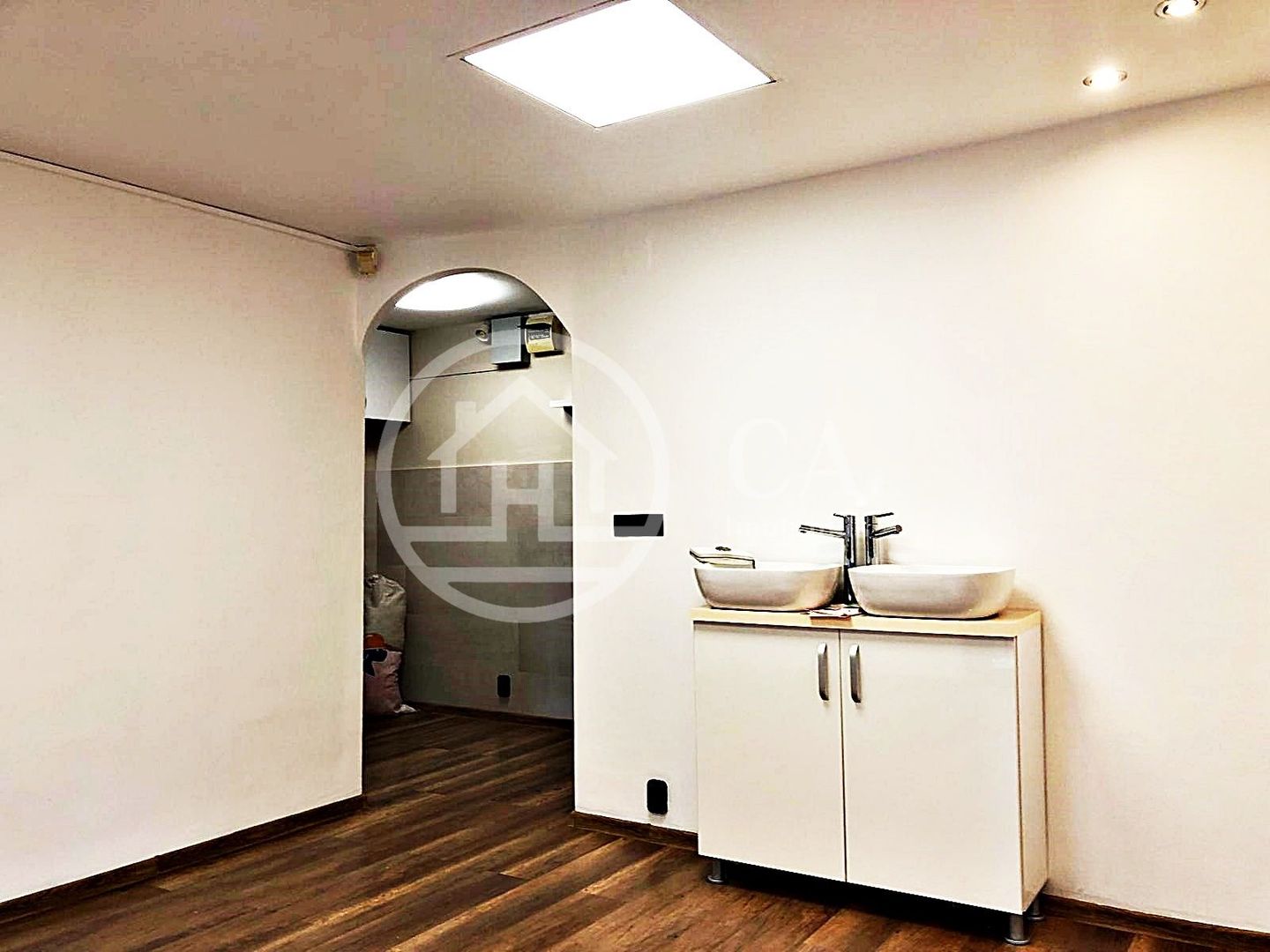 Spatiu comercial de vanzare in zona Decebal, Oradea - Poză 4