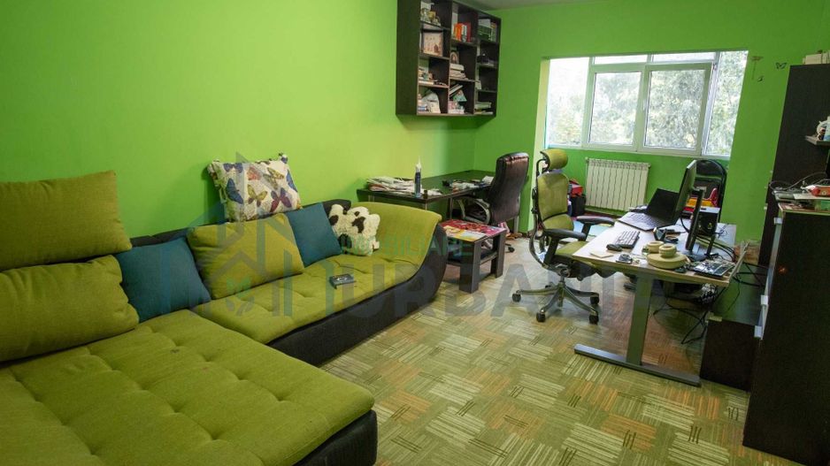 Apartament decomandat cu 3 camere în Podu Roș, Iași - 67,52 m², etaj 3/7 - Poză 1