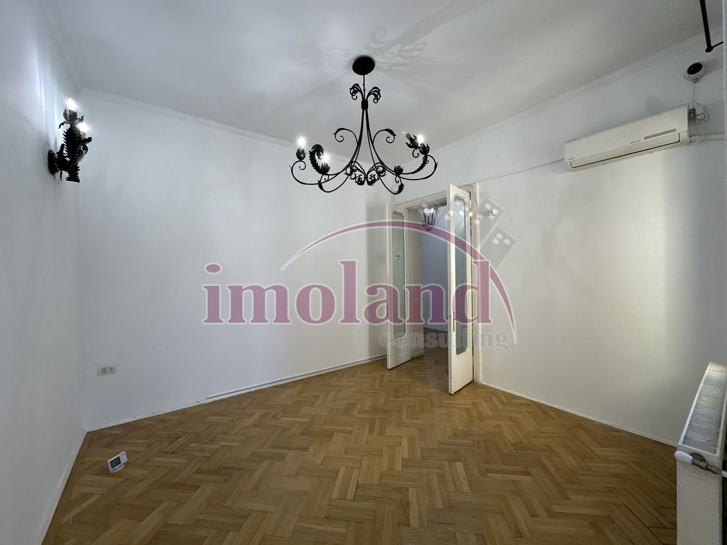 Investitie - Vanzare casa cu curte - Floreasca - Poză 2