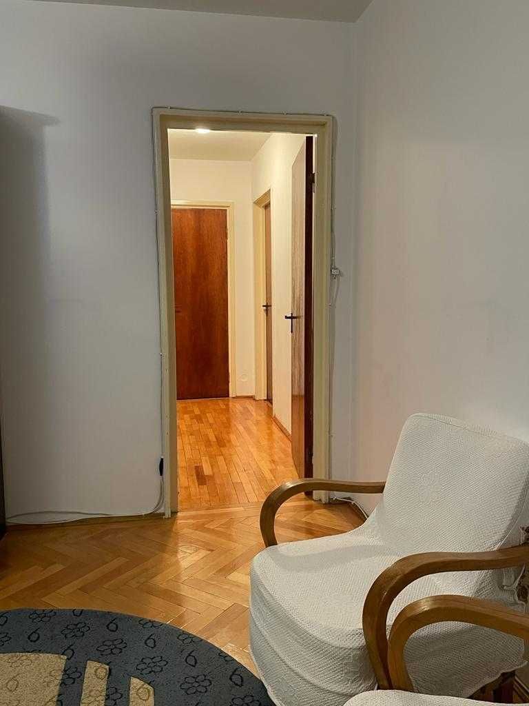 Apartament 3 camere Drumul Taberei/Piața Moghioroș loc parcare - Poză 8