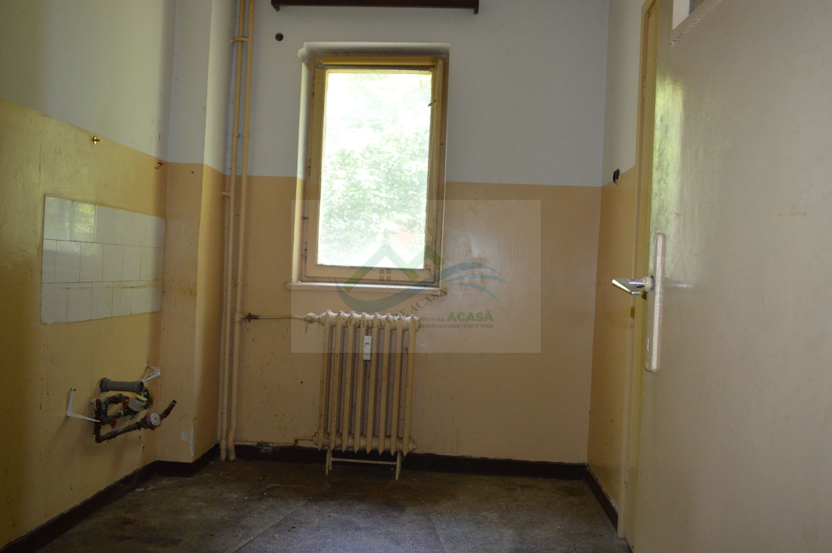 Apartament cu 4 camere Marasesti/Suceava - Poză 4