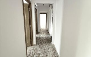 Apartament modern 3 camere, 2 băi, balcon și boxă – Zona Șagului - Poză 4