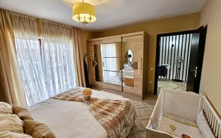 1/2 Duplex, 4 camere, mobilat, utilat, 230 mp teren, zona Lipoveni - Poză 12