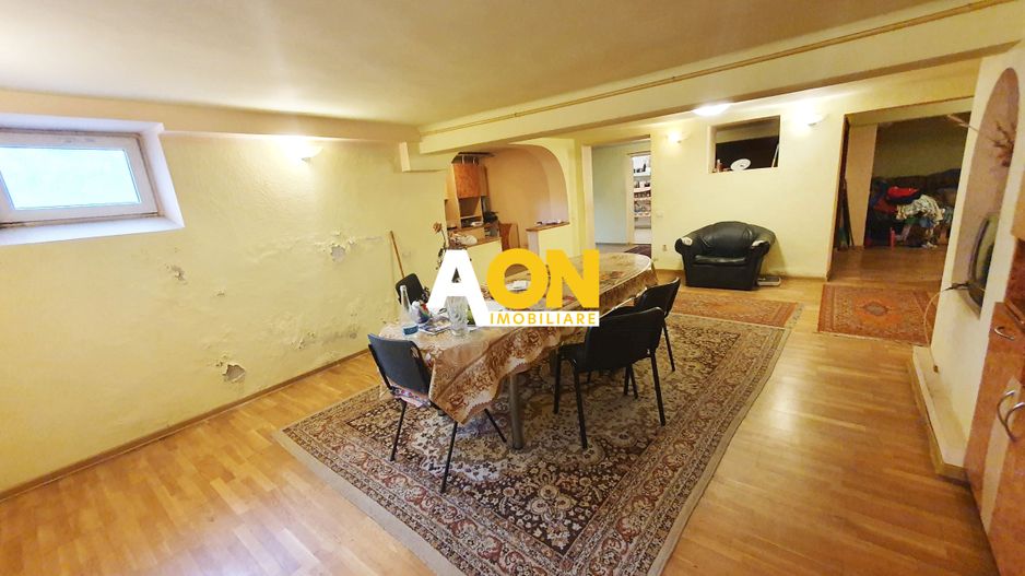 Casa 5 camere, D+P, pretabila pentru birouri, 322 mp teren, Centru - Poză 15