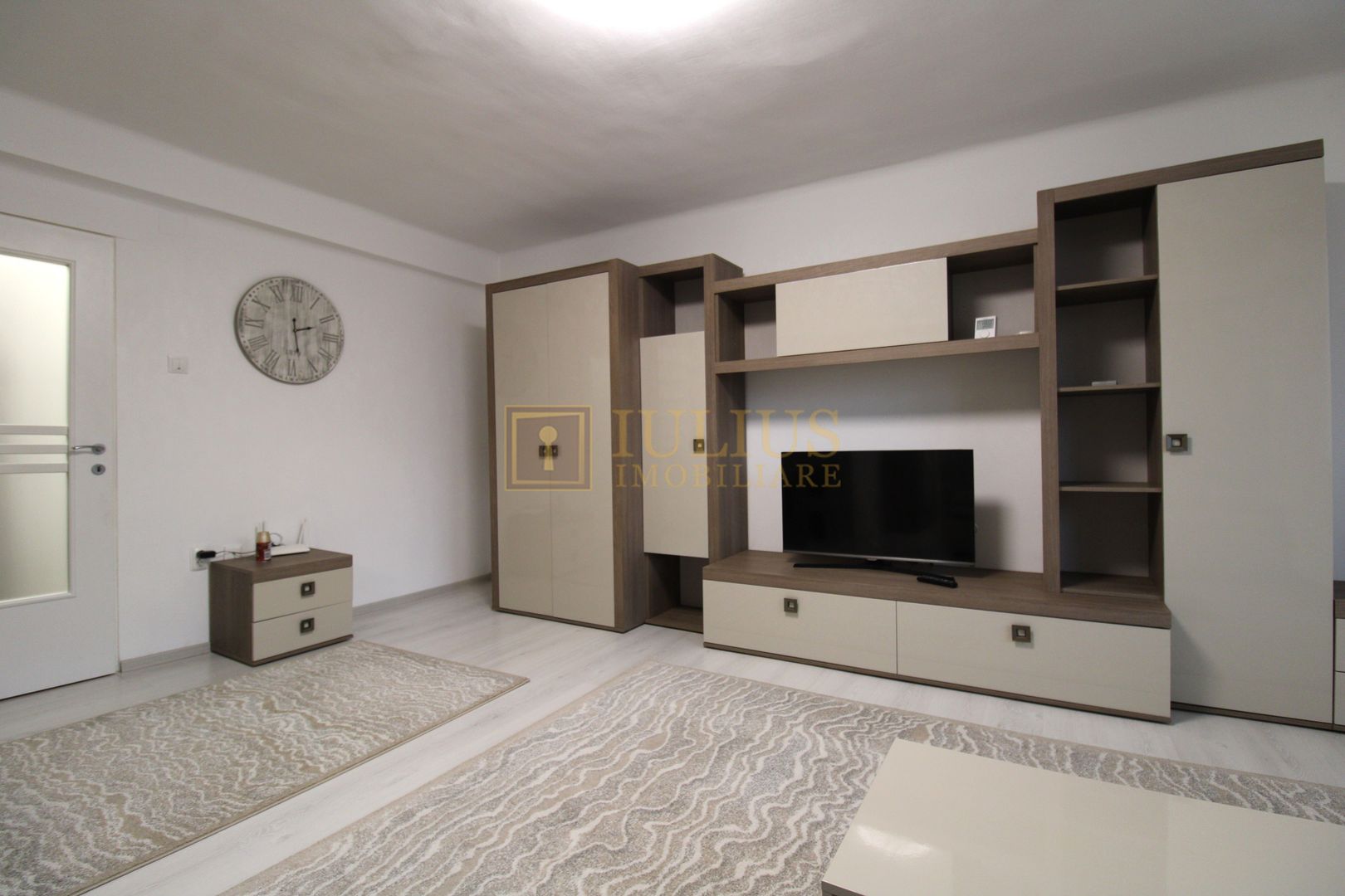 B. Victor Babes, centrala proprie, 2 camere, perfect pentru stundenti. - Poză 3