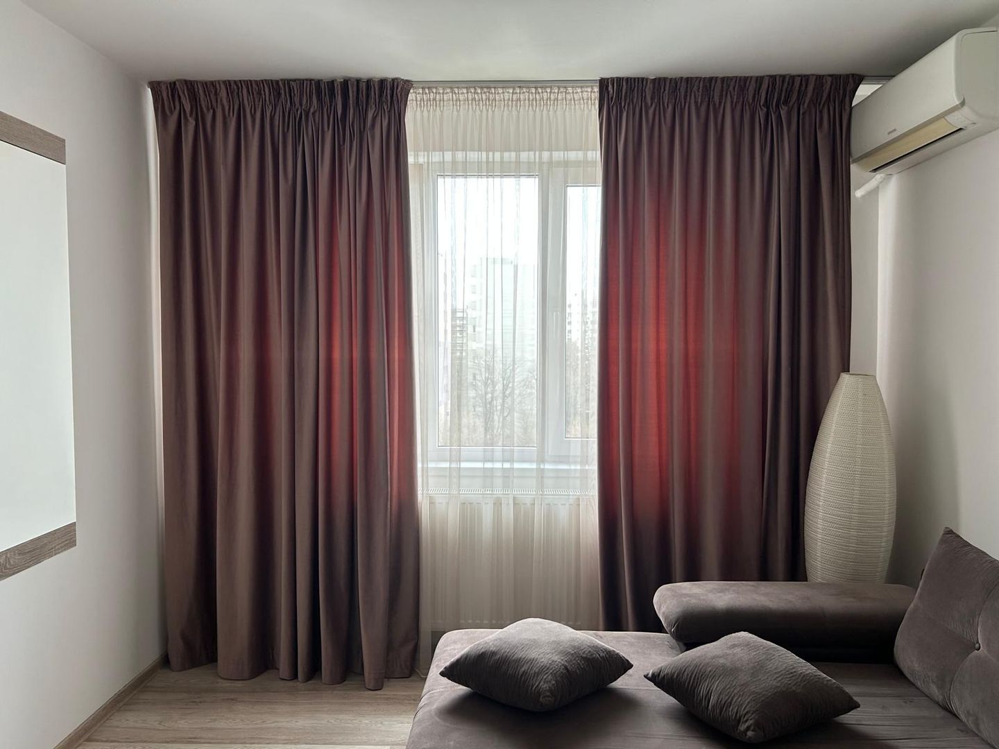 Apartament 2 camere, mobilat modern, metrou 1 Decembrie 1918 - Poză 1